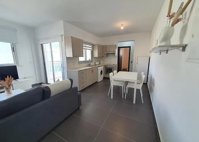 Phaedrus Living: Center Cozy Flat Demetra 102 Διαμέρισμα *